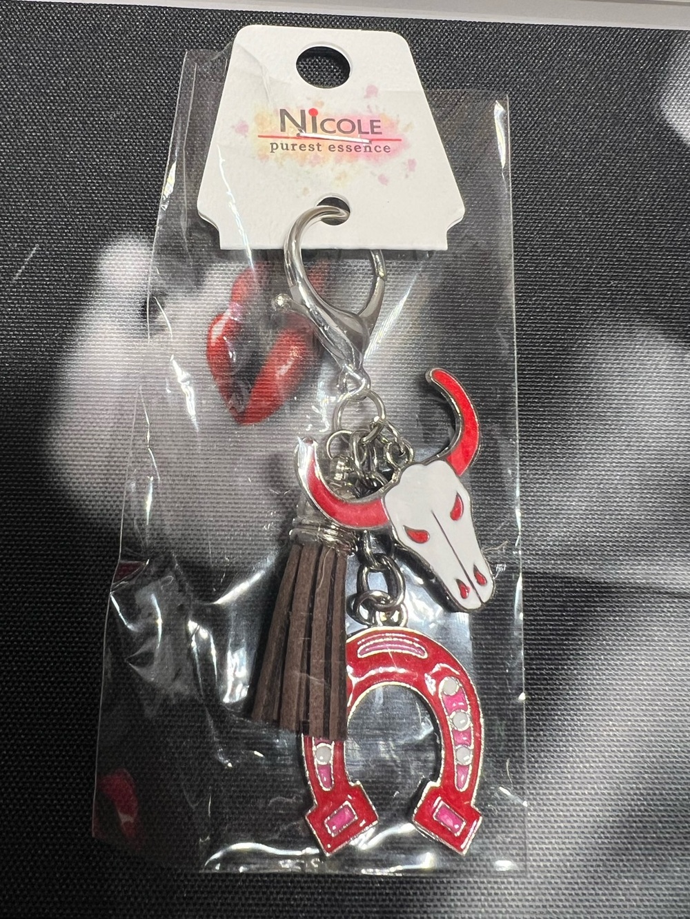 NEW Western Bull Skull Horseshoe Tassel Bag Charm Keychain